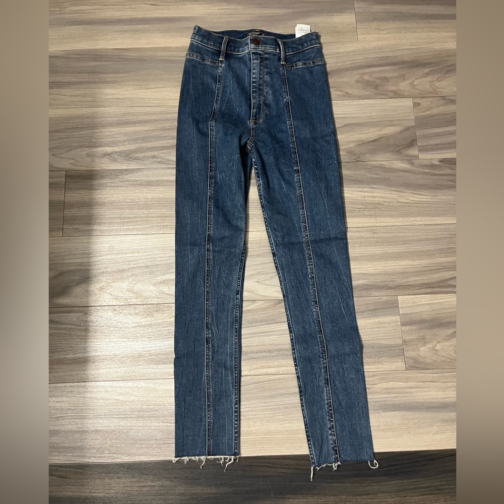 Abercrombie jeans